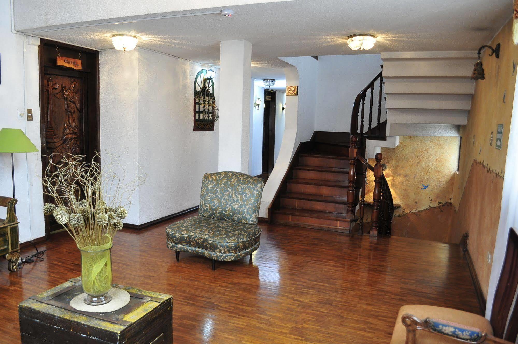 Hotel Nass Sol De Quito Zewnętrze zdjęcie