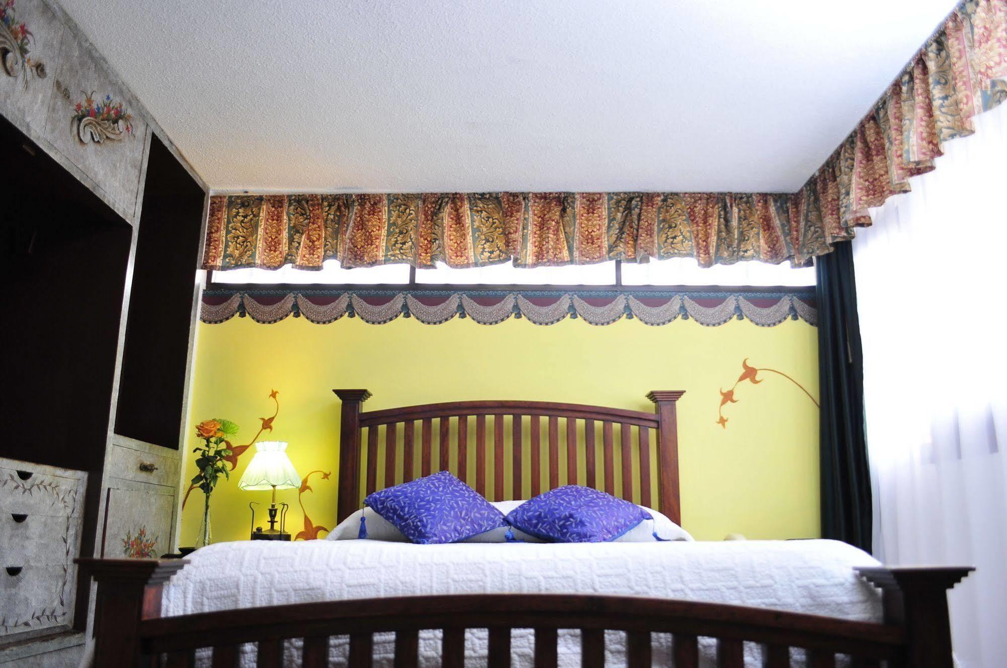 Hotel Nass Sol De Quito Zewnętrze zdjęcie