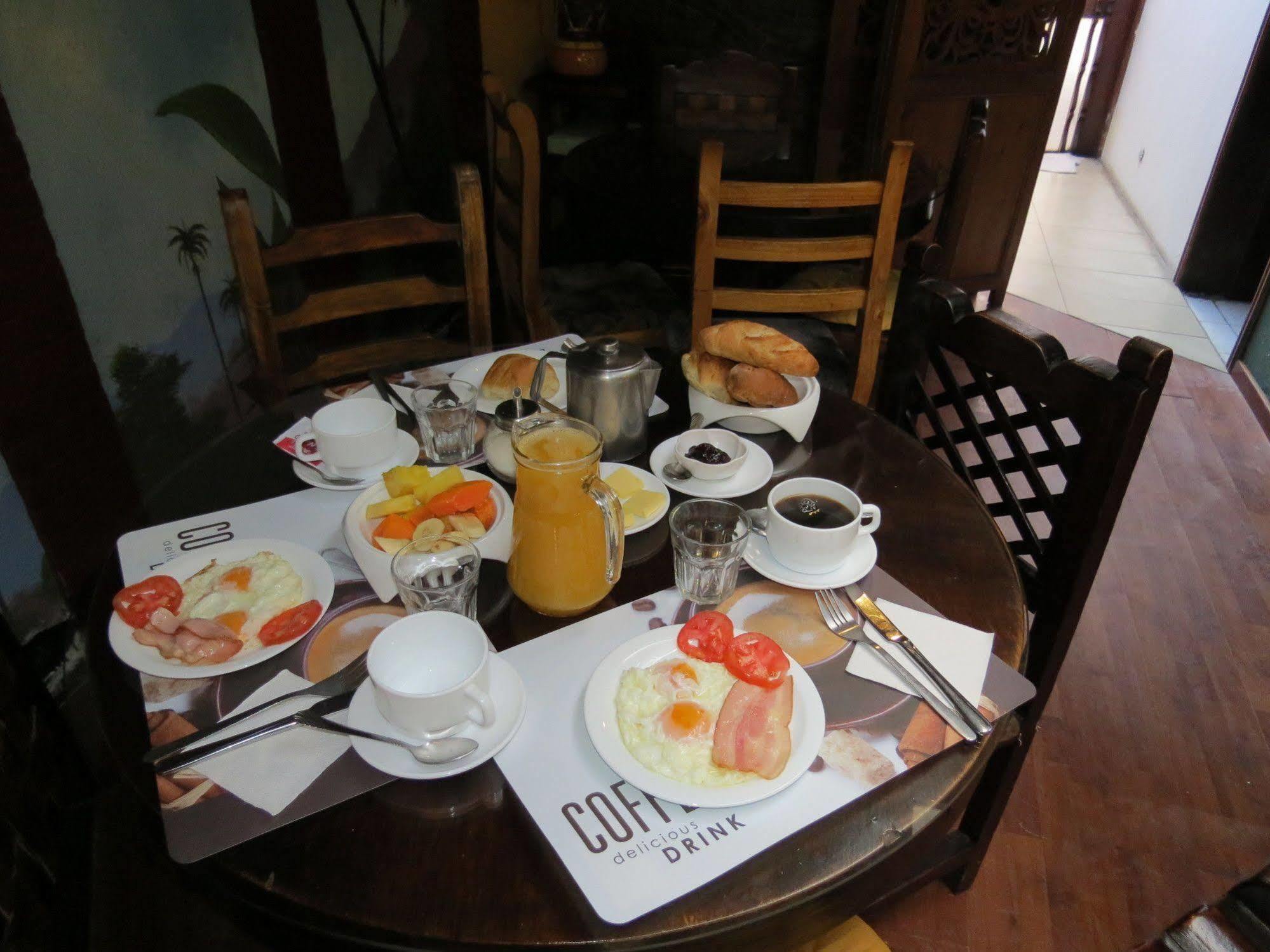 Hotel Nass Sol De Quito Zewnętrze zdjęcie