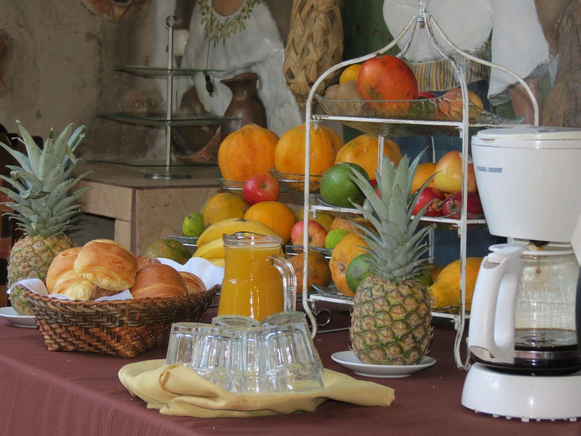 Hotel Nass Sol De Quito Zewnętrze zdjęcie